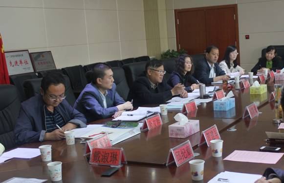 協(xié)調(diào)對(duì)接，有序推進(jìn)保稅物流中心項(xiàng)目建設(shè)